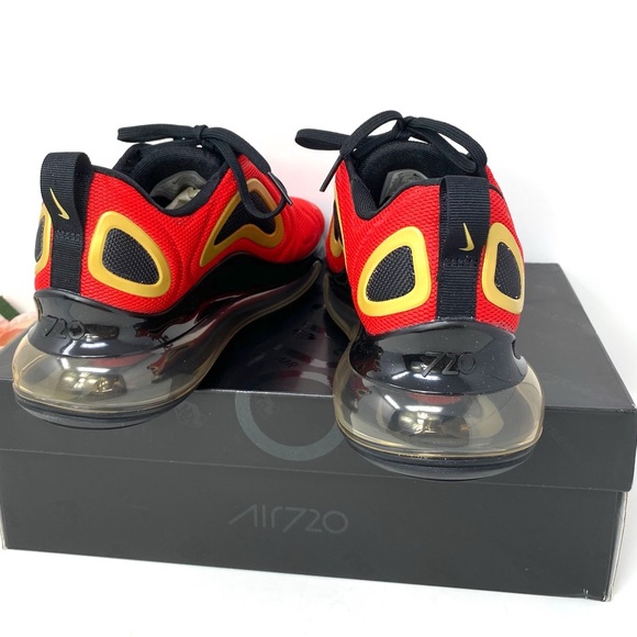Nike Air Max 720 University Red W AUTHENTIC - Picture 2 of 8